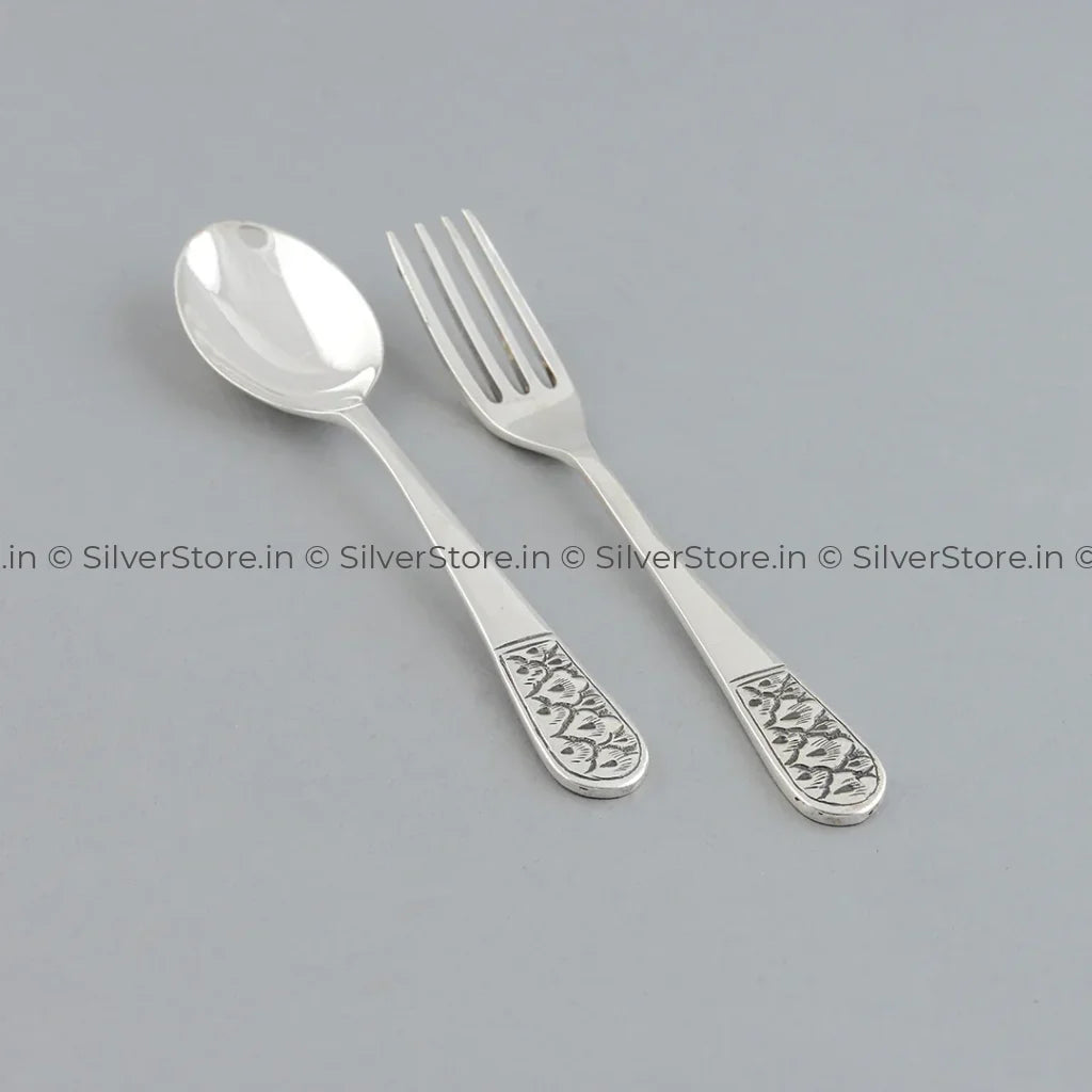 Pure Silver Dinner Set /Pure Silver thali set - 925 Bis hallmarked - Nakshi work with Antique Fnish with glass katori