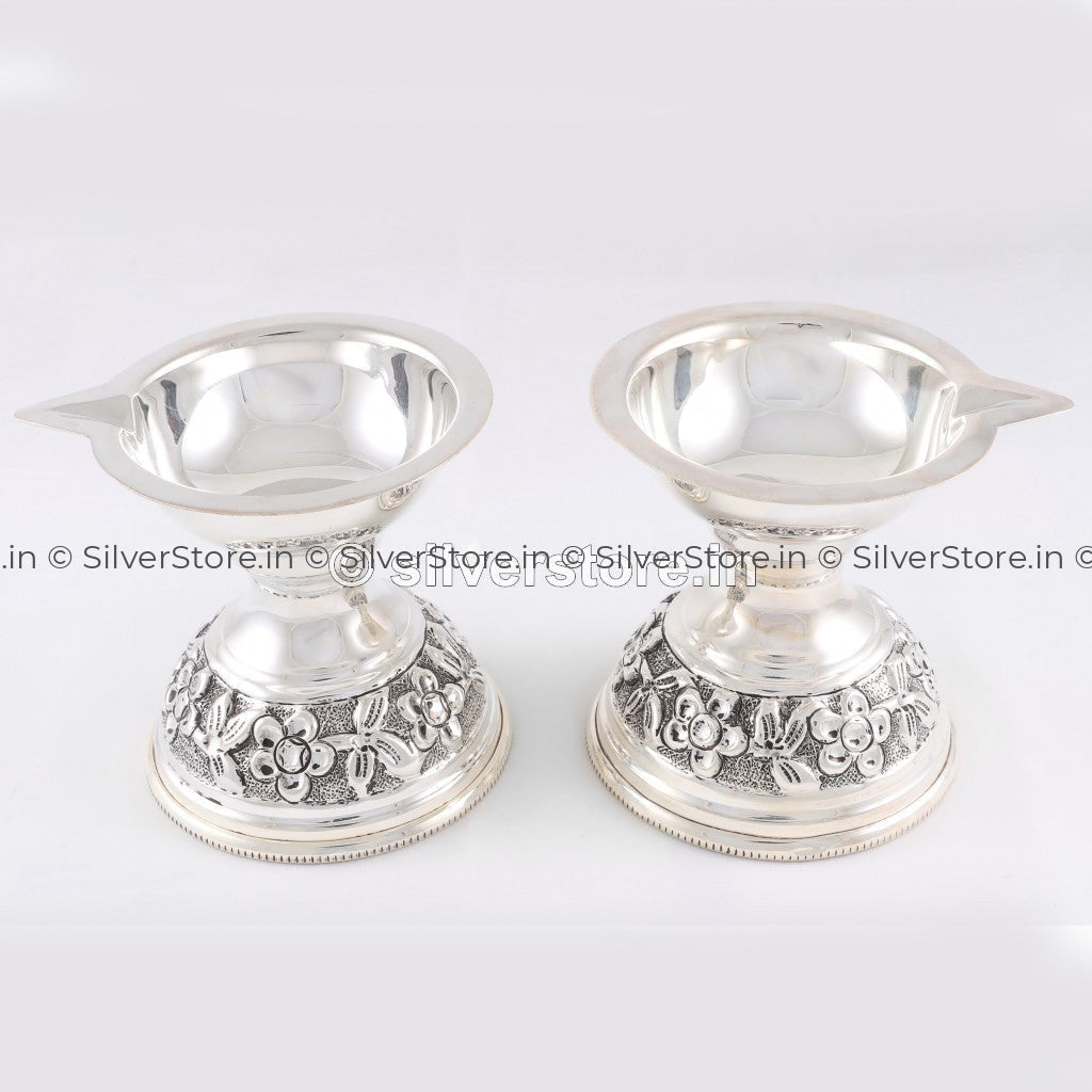 Silver Antique Diya - 925 Bis Hallmark Pooja Item