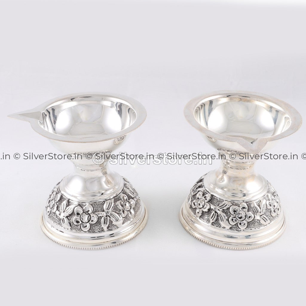 Silver Antique Diya - 925 Bis Hallmark Pooja Item