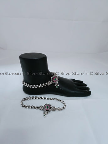 Silver Payal / Anklet - 925 -Gajra Pattern With Beads & Broch An-9