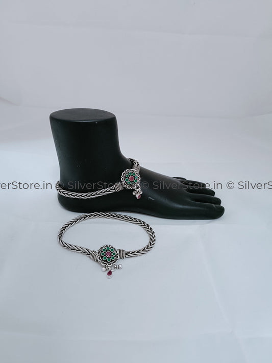 Silver Payal / Anklet - 925 Gajra Pattern With Corss Snake Chain & Broch An-17