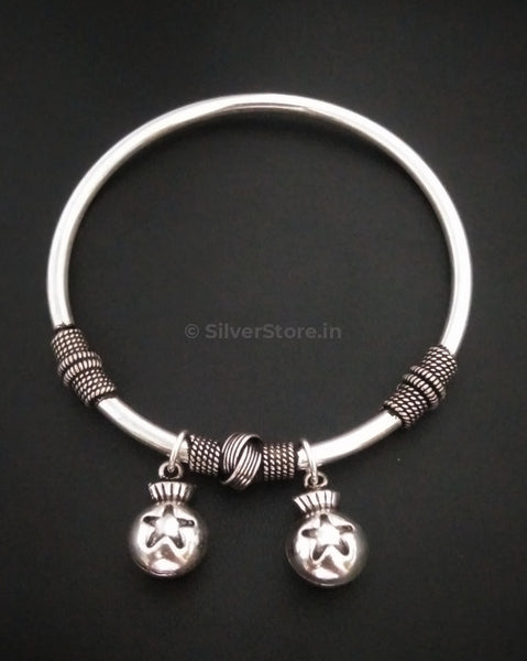 Silver Star Ball Charm Bracelet